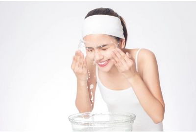 5 Benefits of Using Green Tea Foaming Face Wash